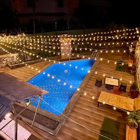 Govind Villa - 3Bhk Penthouse Suite With Pool Splash Лонавла Екстер'єр фото